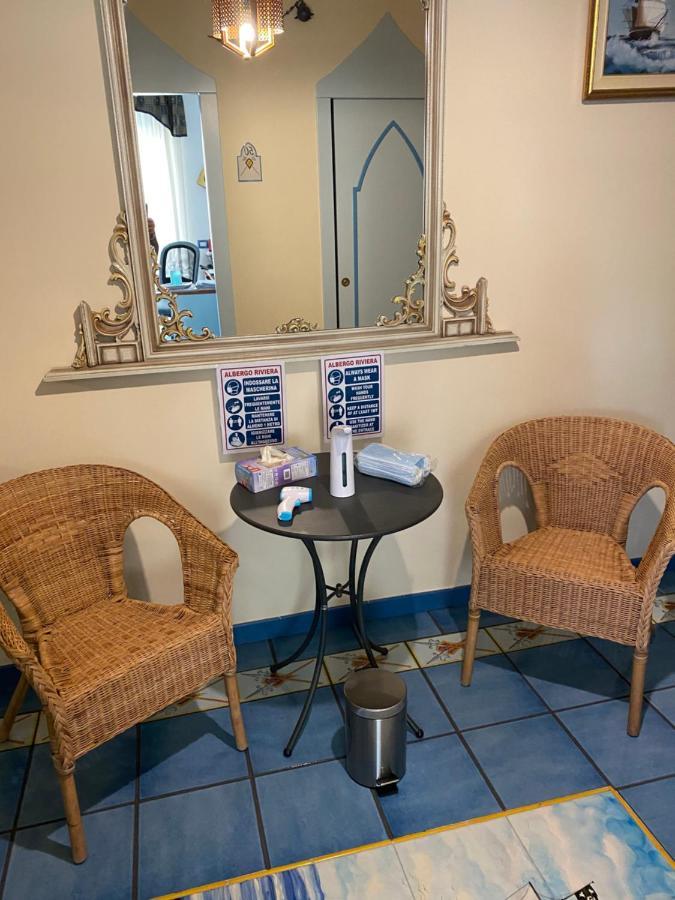 מאיורי Riviera B&B Rooms מראה חיצוני תמונה